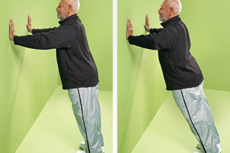 تمرین هل دادن دیوار تمرین های قدرتی سالمندی