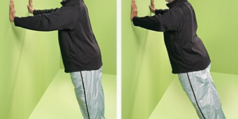 تمرین هل دادن دیوار تمرین های قدرتی سالمندی