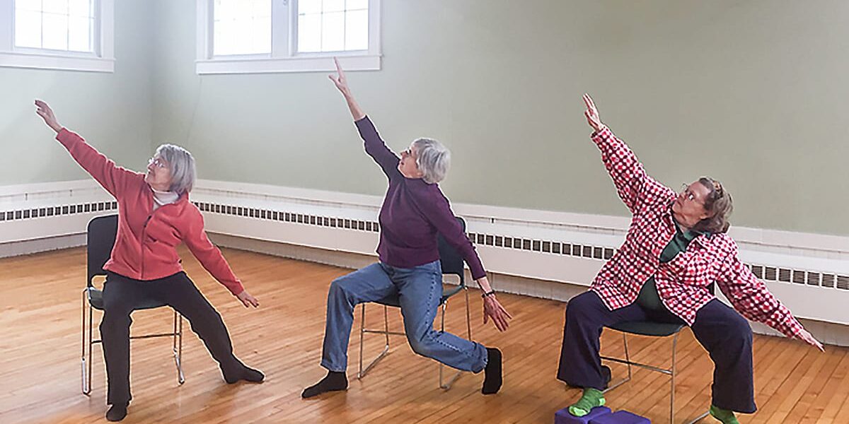 ورزش و فعالیت بدنی تمرین های تعادل در سالمندی بنیاد فرهنگ سالمندی