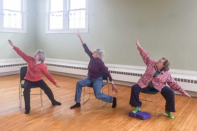 ورزش و فعالیت بدنی تمرین های تعادل در سالمندی بنیاد فرهنگ سالمندی