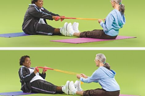 تمرین های انعطاف پذیری تمرین طناب کشی دوستانه