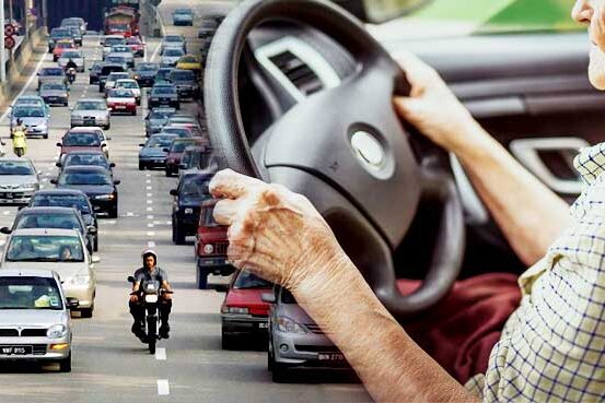 رانندگی صحیح سالمندان