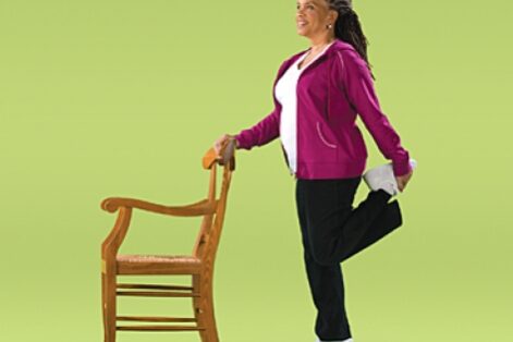 تمرین انعطاف پذیری ران ایستاده تمرین های انعطاف پذیری