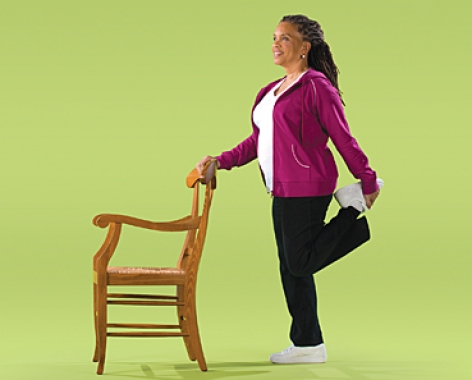 تمرین انعطاف پذیری ران ایستاده تمرین های انعطاف پذیری