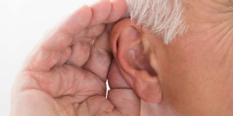 کاهش شنوایی مربوط به سالمندی