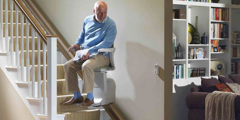 تجهیزات کمکی سالمندان