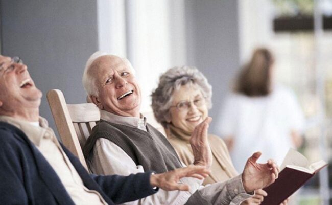 6 ویژگی مهم سالمندی شاد 6 ویژگی مهم سالمندی شاد