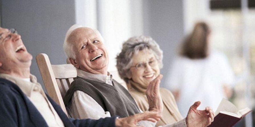 6 ویژگی مهم سالمندی شاد