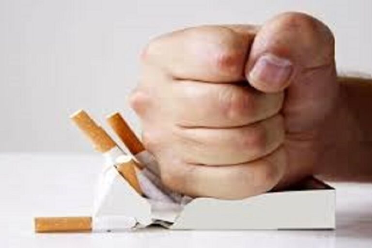 ترک سیگار و الکل در سالمندی