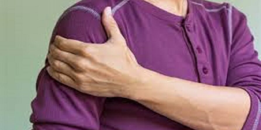 سالمندی و سارکوپنیا : "زمزمه خاموش زمان بر پیکره‌ی عضلات"