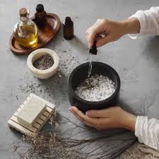 فواید شگفت‌انگیز حمام نمک برای سالمندان 